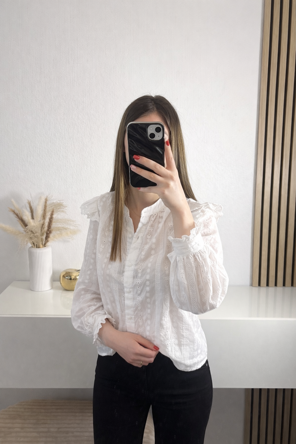 Blouse blanche brodée Emy